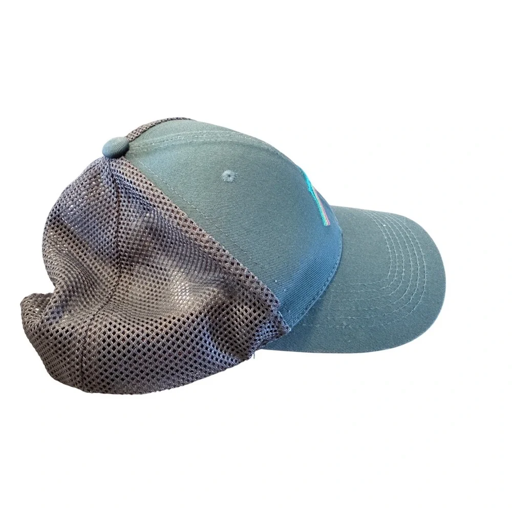 Wookles & Co. Limited Edition 40 Rainbow Gazelle Trucker Hat Blue Grey uSnapback
